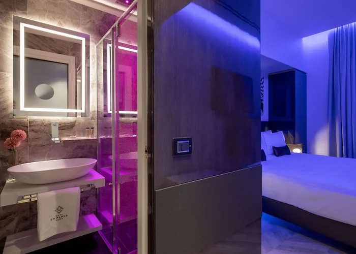 La Place Hotel 4*
