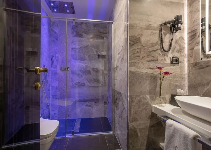 La Place 4* Rome