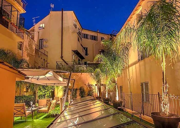 La Place 4*